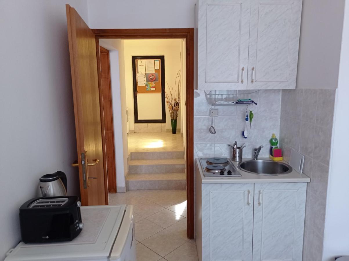 "Sunny" - Studio Apartment Pula Exteriér fotografie